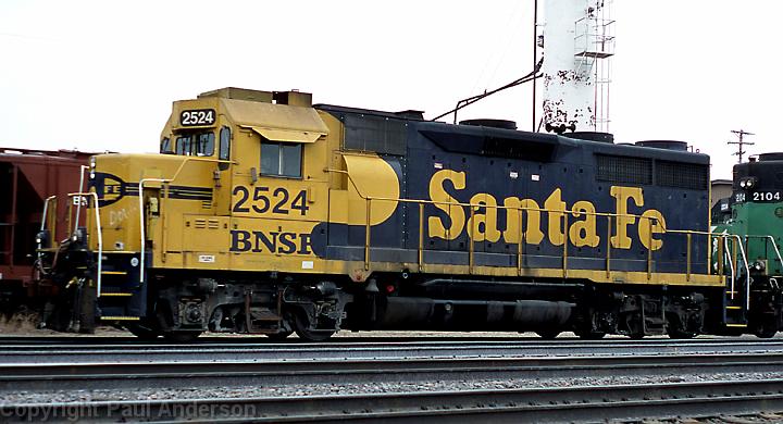 BNSF 2524 GP35.jpg